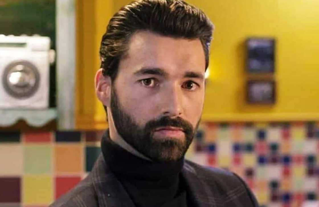 Keeping My Family Together telenovela: cast, characters, plot, full story, episodes Keeping My Family Together telenovela: cast, characters, plot, full story, episodes