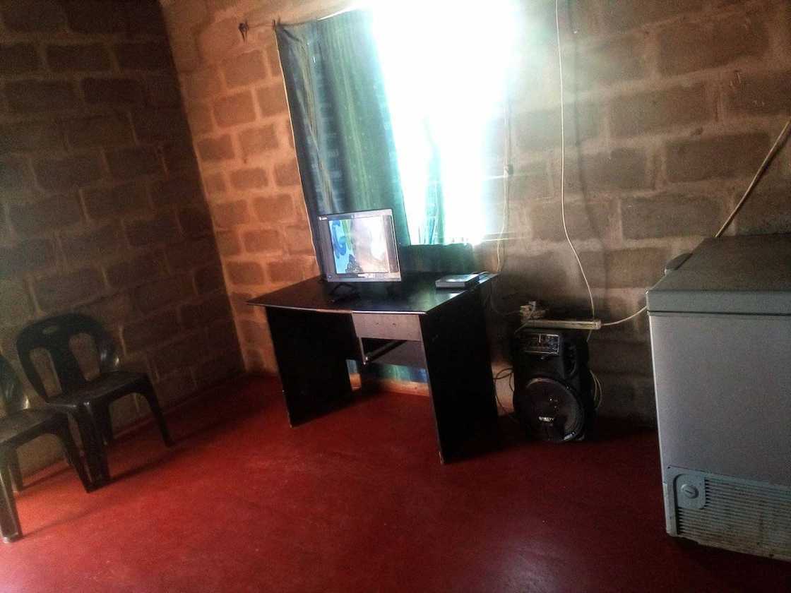 Johannesburg woman shows photos of her lounge. Johannesburg woman shows photos of her lounge.