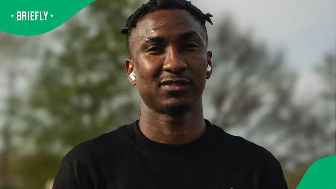 Saburi Adeniji, the United Kingdom, Kings Park Rangers FC.