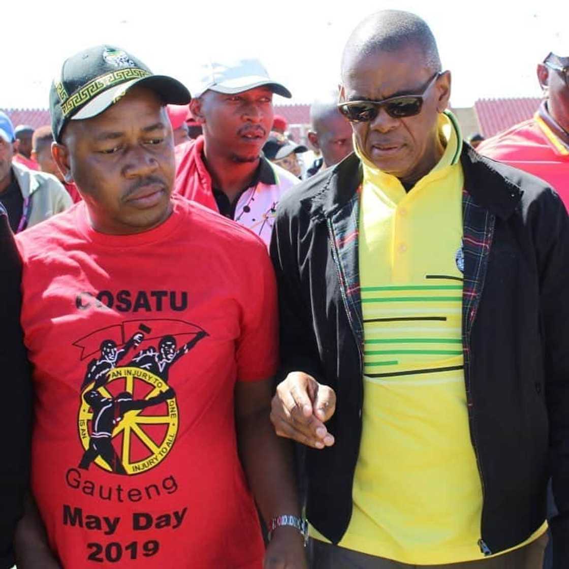 Mzwandile Masina bio Mzwandile Masina bio