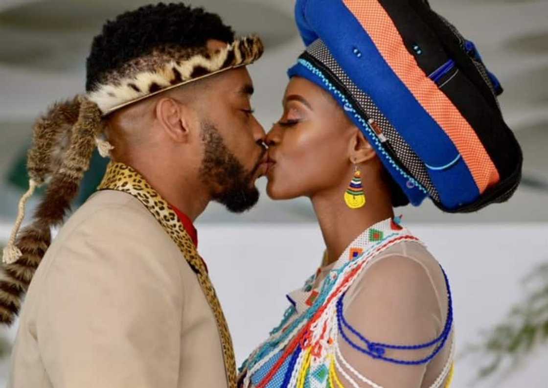 Vuyiseka Cawe (Nokuzola from Imbewu) Vuyiseka Cawe (Nokuzola from Imbewu)
