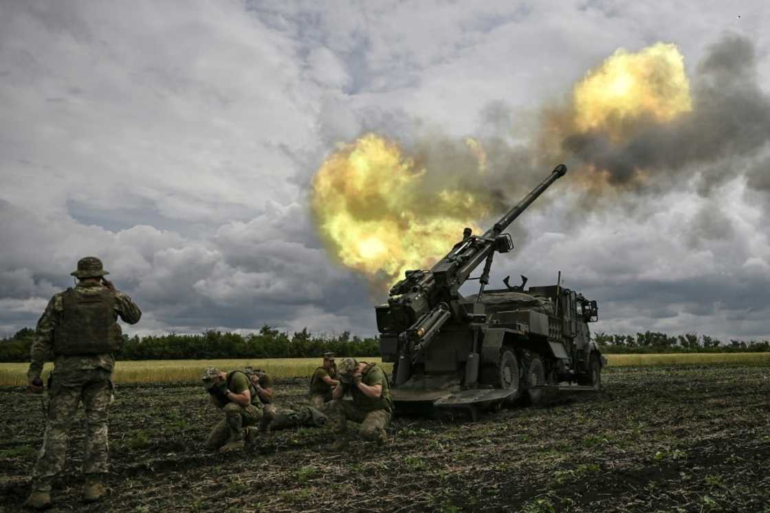 Fierce fighting has continued in the Donbas region of eastern Ukraine as Brussels considers Kyiv's membership bid Fierce fighting has continued in the Donbas region of eastern Ukraine as Brussels considers Kyiv's membership bid