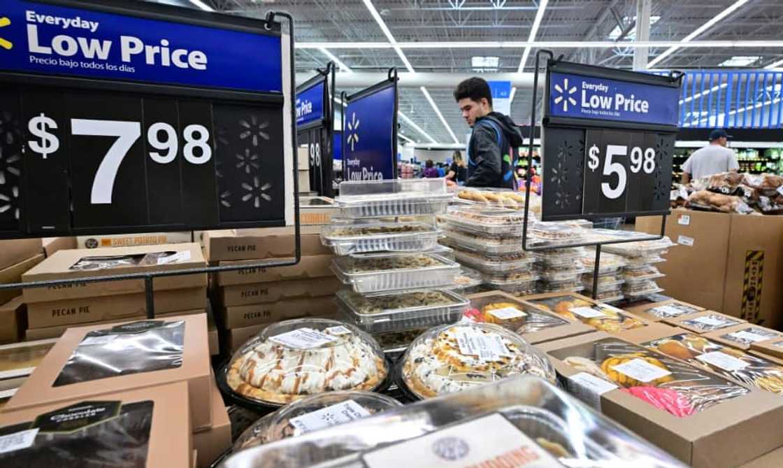 Americans are making tough choices at the grocery store to stretch their budgets for the annual Thanksgiving meal