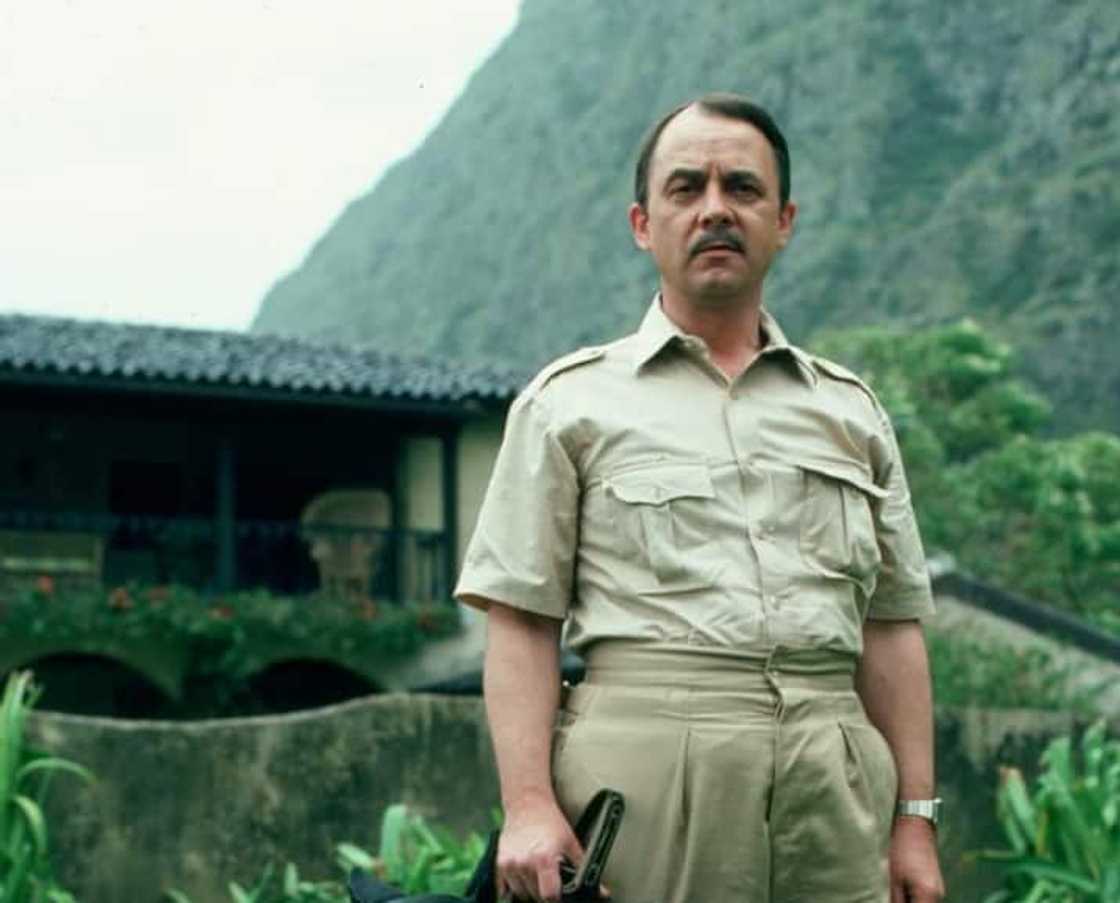 magnum pi higgins magnum pi higgins