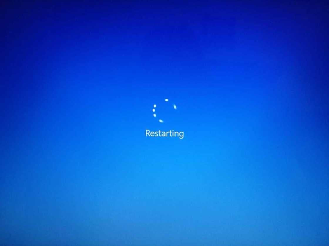 computer randomly restarts after windows 10 update computer randomly restarts after windows 10 update