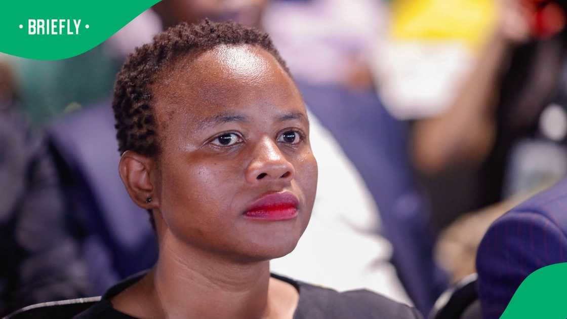 Tshwane Mayor Nasiphi Moya voluntarily repayed R270,000 she received in 2019 Tshwane Mayor Nasiphi Moya voluntarily repayed R270,000 she received in 2019