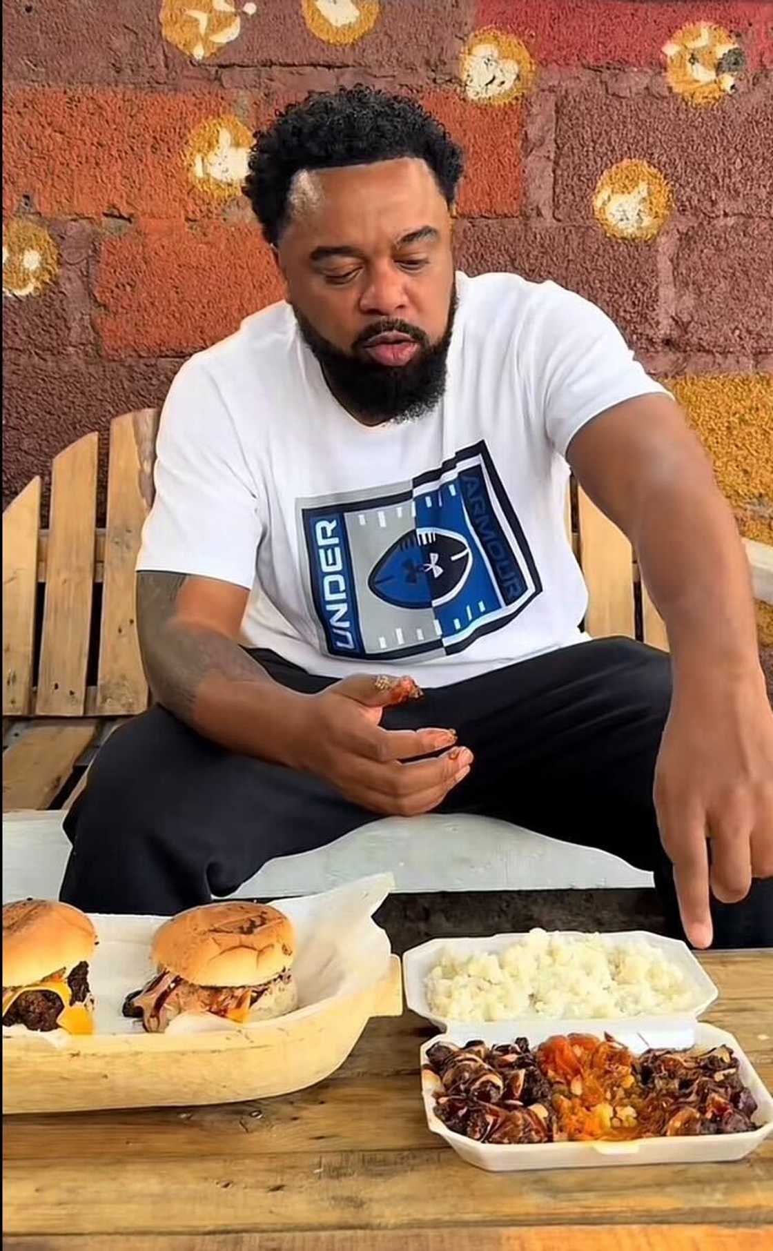 An American man explored South African cuisine in Soweto, Johannesburg, and offered his feedback.