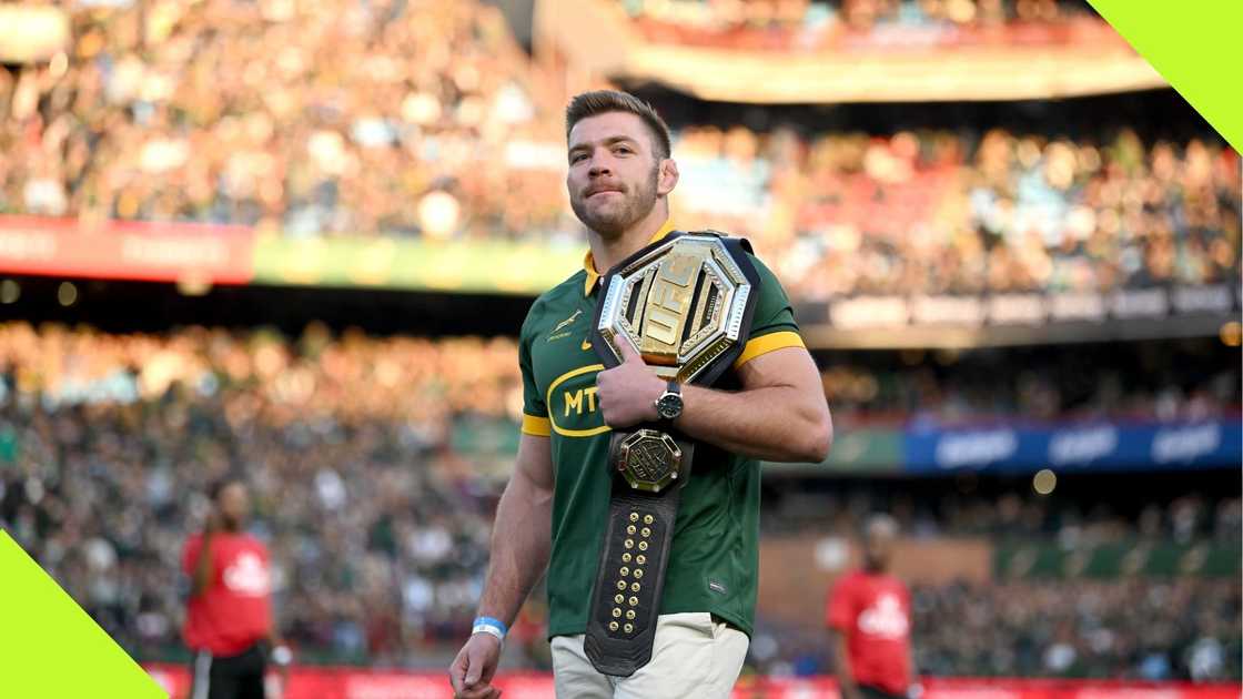 Springbok stars to escort Dricus Du Plessis to the Octagon against Israel Adesanya. Springbok stars to escort Dricus Du Plessis to the Octagon against Israel Adesanya.