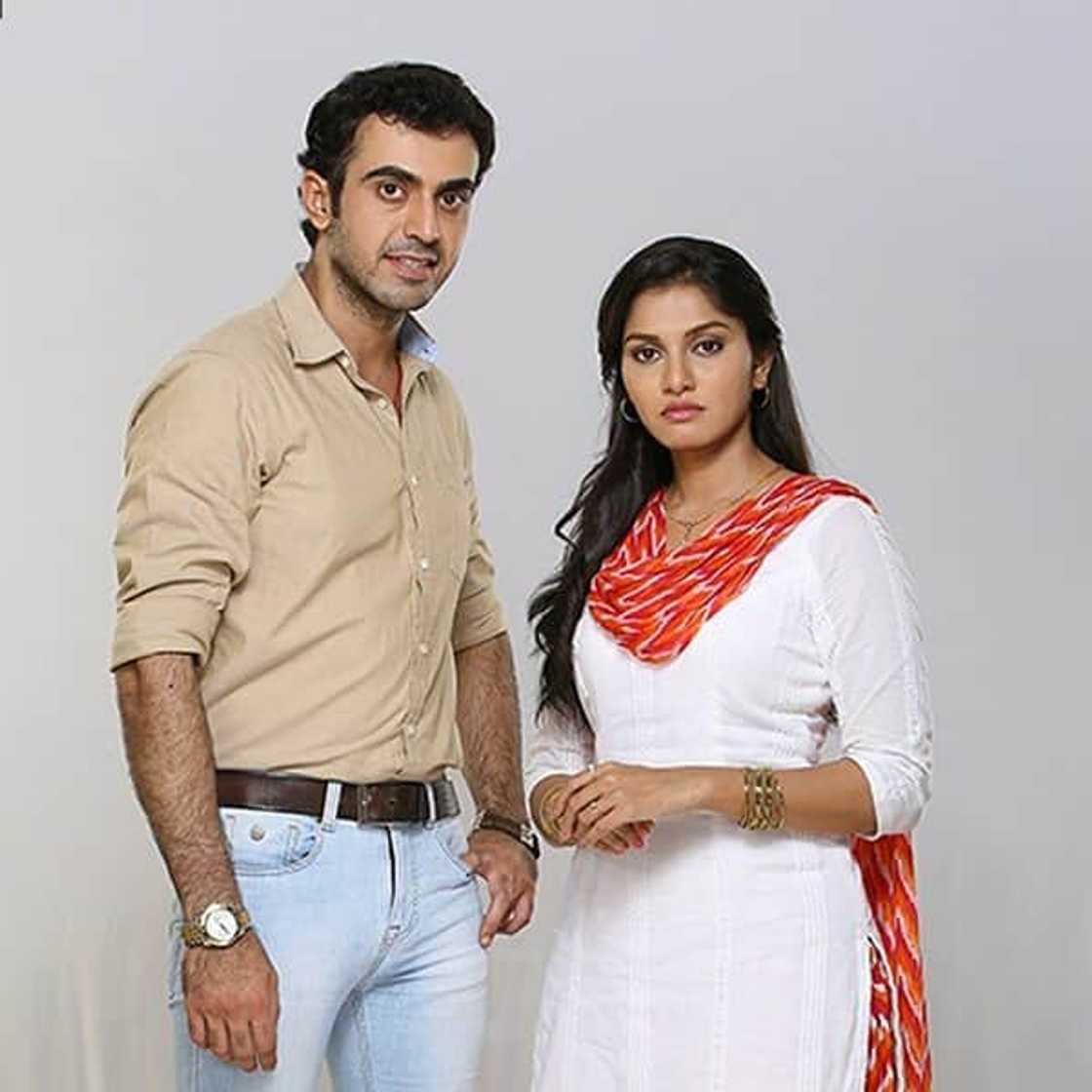 It's Complicated Zee World It's Complicated Zee World