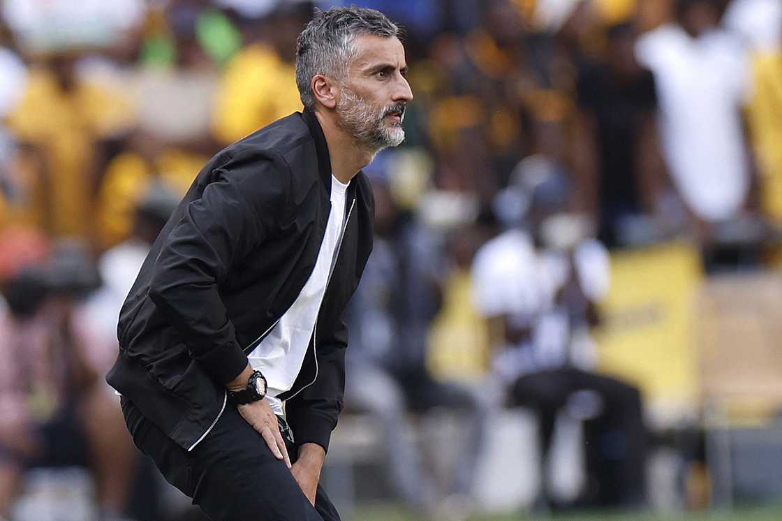 José Riveiro during the match between Kaizer Chiefs and Orlando Pirates José Riveiro during the match between Kaizer Chiefs and Orlando Pirates
