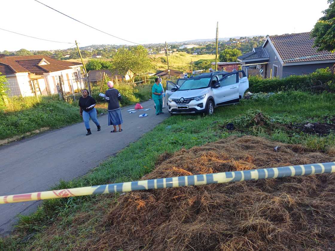 Cops arrest teen, 17, after Ntuzuma gunfight escape in which 5 killed Cops arrest teen, 17, after Ntuzuma gunfight escape in which 5 killed