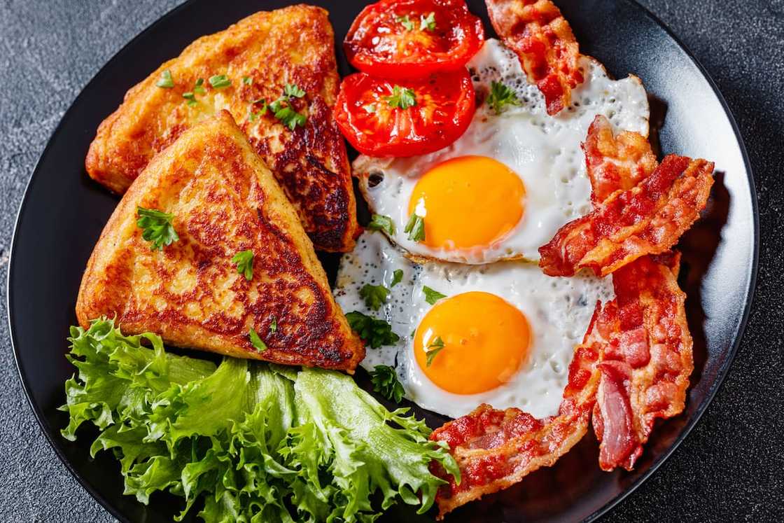 Breakfast charcuterie board ideas Breakfast charcuterie board ideas