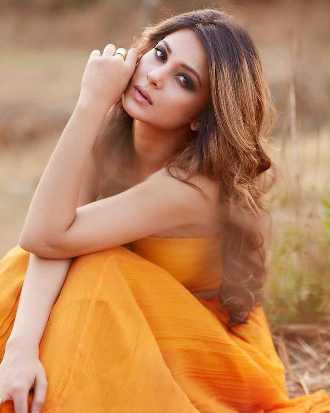 Bepannah Zoya