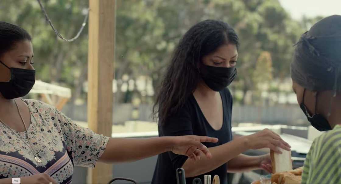 Lucreatia Splinters tackles poverty in Cape Town with META's support Lucreatia Splinters tackles poverty in Cape Town with META's support