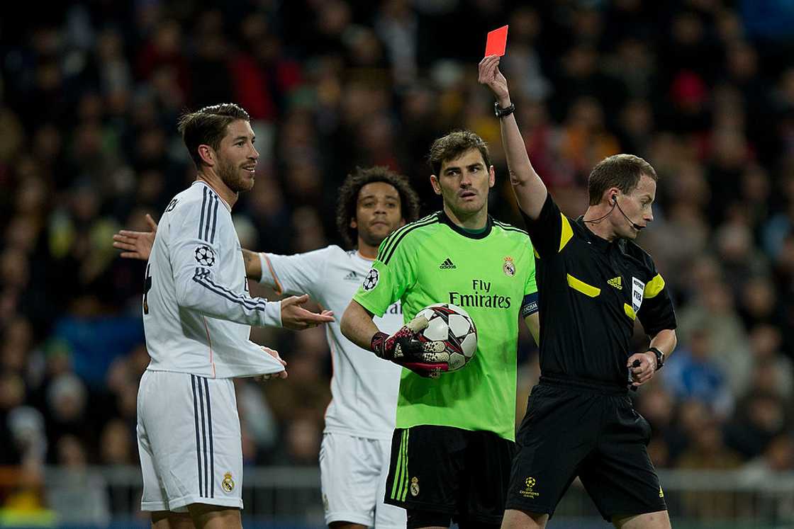 Sergio Ramos, red card, player sent off for urinating on pitch Sergio Ramos, red card, player sent off for urinating on pitch