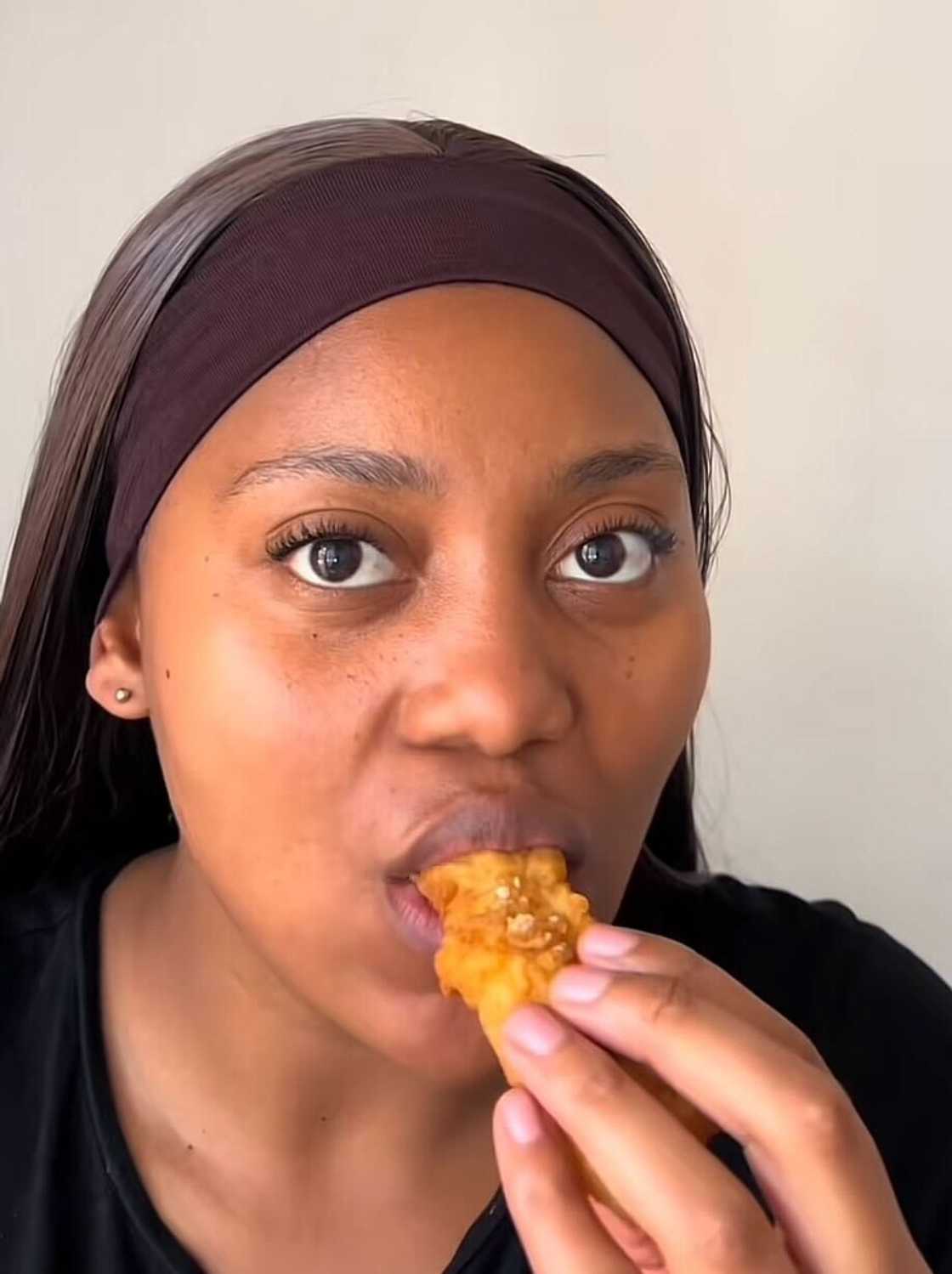 A woman displayed all her Hungry Lion items and shared her thoughts on them.