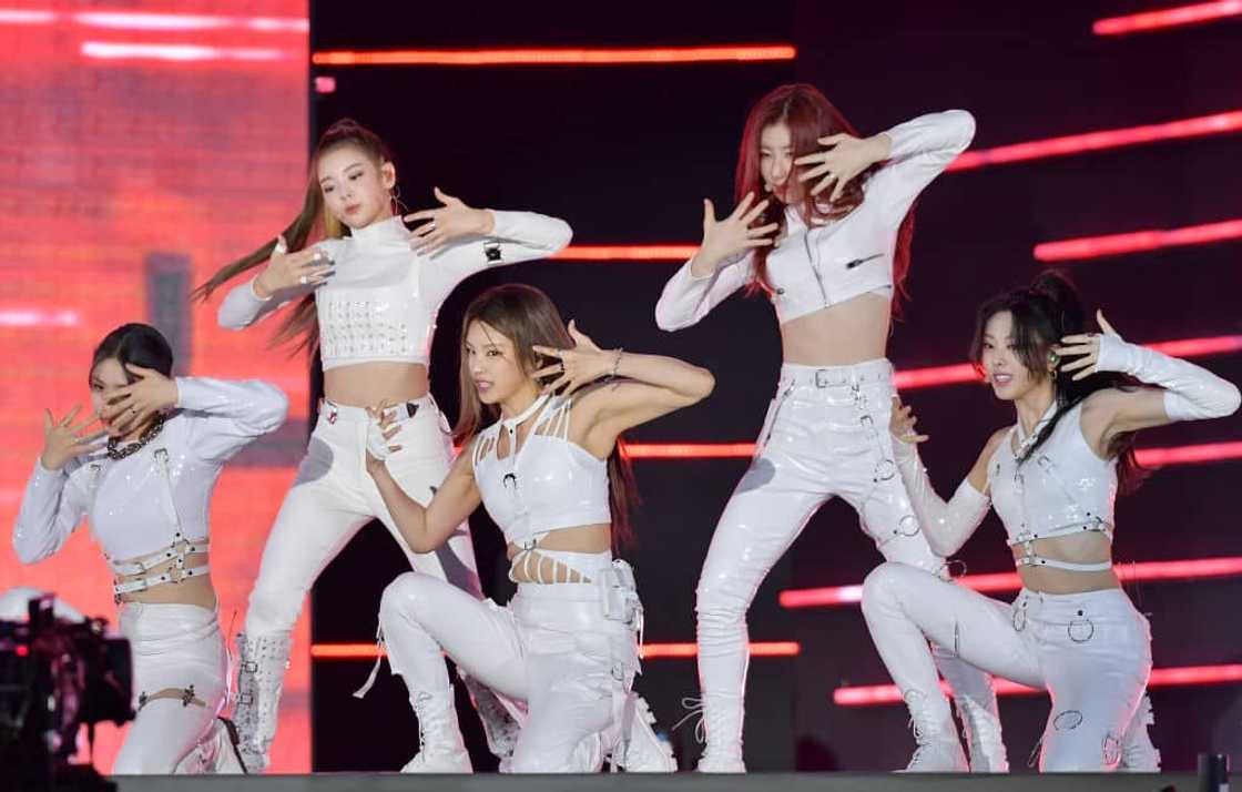 Itzy attends 27th Dream Concert at Seoul World Cup Stadium Itzy attends 27th Dream Concert at Seoul World Cup Stadium