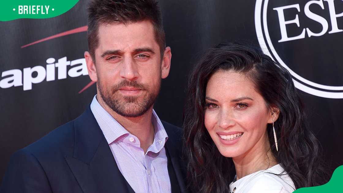 Actress Olivia Munn and NFL player Aaron Rodgers at the 2016 ESPYS at Microsoft Theater Actress Olivia Munn and NFL player Aaron Rodgers at the 2016 ESPYS at Microsoft Theater