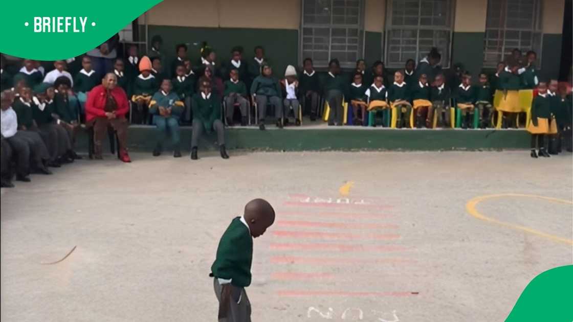 Kid dances for students in TikTok video Kid dances for students in TikTok video