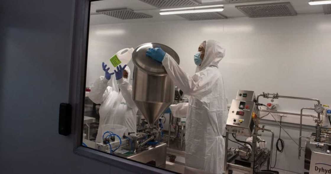 South Africa's Afrigen Makes mRNA Covid 19 Vaccine Using Moderna Data in World First South Africa's Afrigen Makes mRNA Covid 19 Vaccine Using Moderna Data in World First