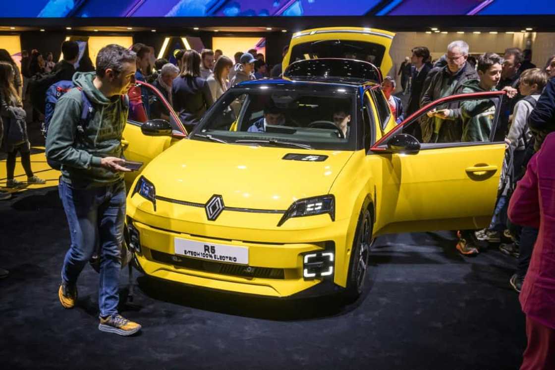 Renault is already pushing strongly into the small electric vehicle segment with the launch of its retro R5 E-Tech model