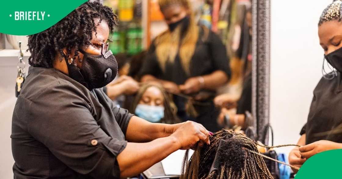SA reacts to man's artsy hairstyle SA reacts to man's artsy hairstyle