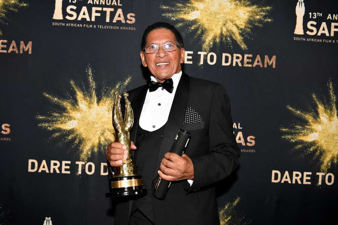 Simon Bruinders' profiles Simon Bruinders' profiles