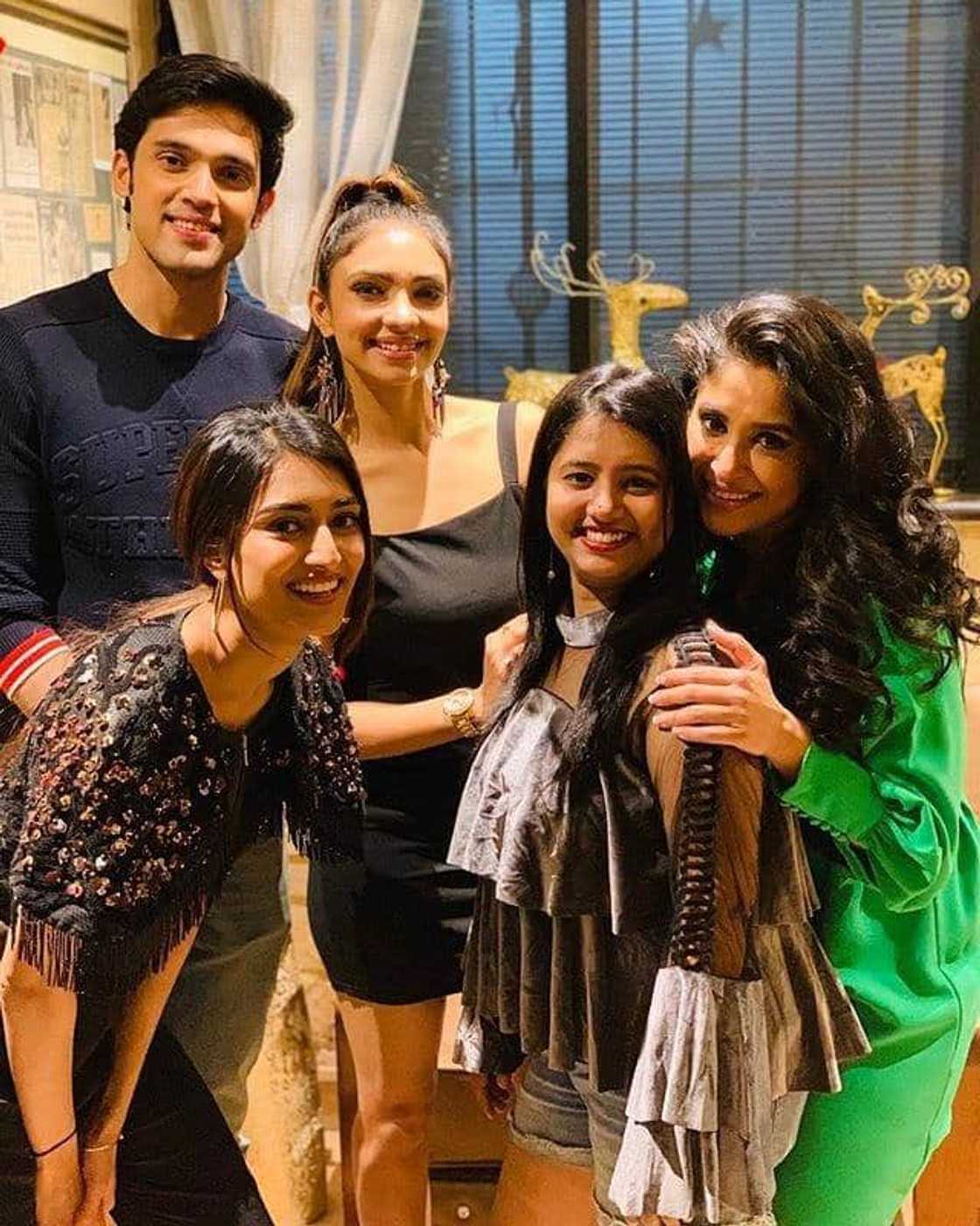 Made for each other plot summary Made for each other plot summary