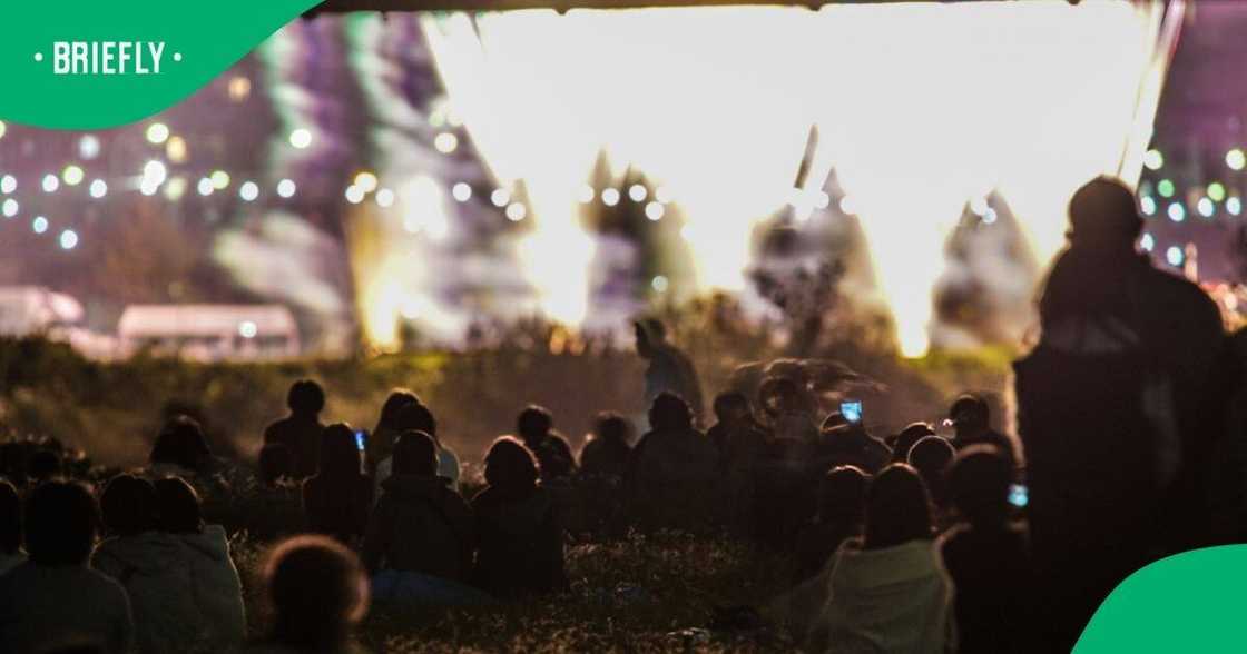 Black artist puts on performance in Orania Black artist puts on performance in Orania