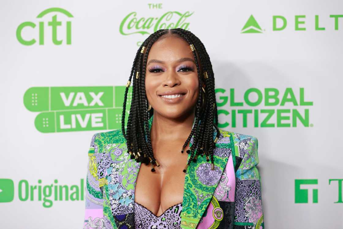 Nomzamo Mbatha meets David Beckham Nomzamo Mbatha meets David Beckham