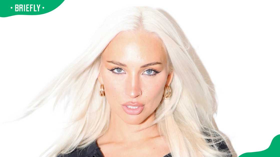 Darius Rucker's fiancée Darius Rucker's fiancée