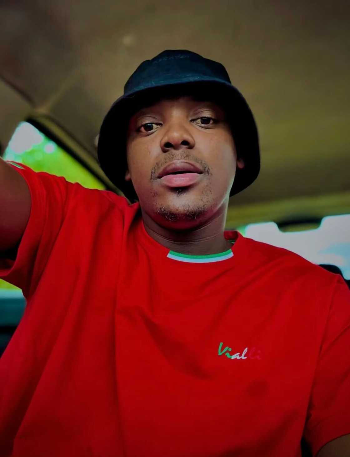 A man flexed his R107k restaurant bill, leaving South Africans stunned. A man flexed his R107k restaurant bill, leaving South Africans stunned.