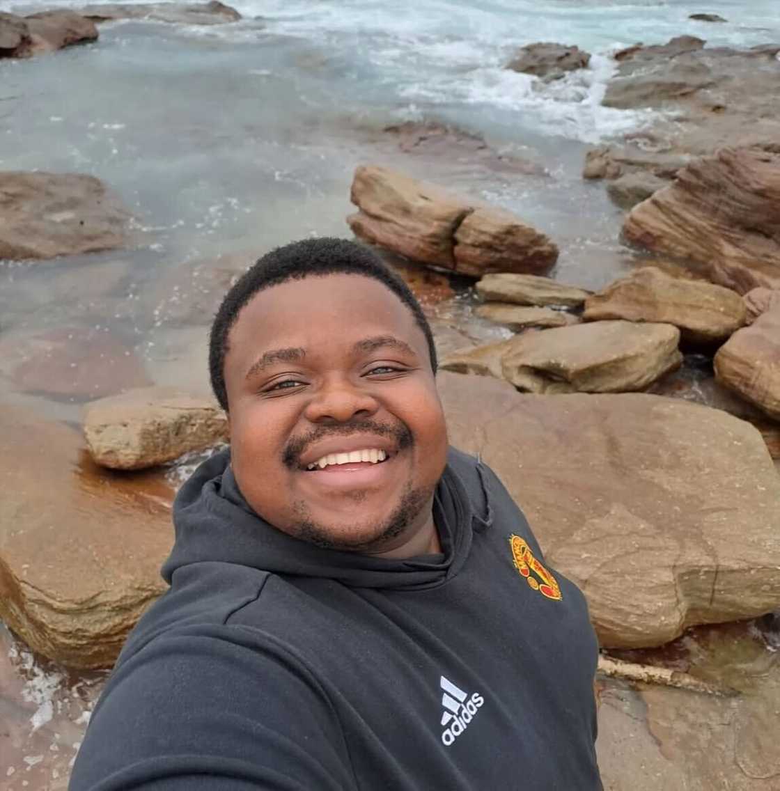 In a hilarious video, a pap rights activist shared his thoughts on "pap abuse."