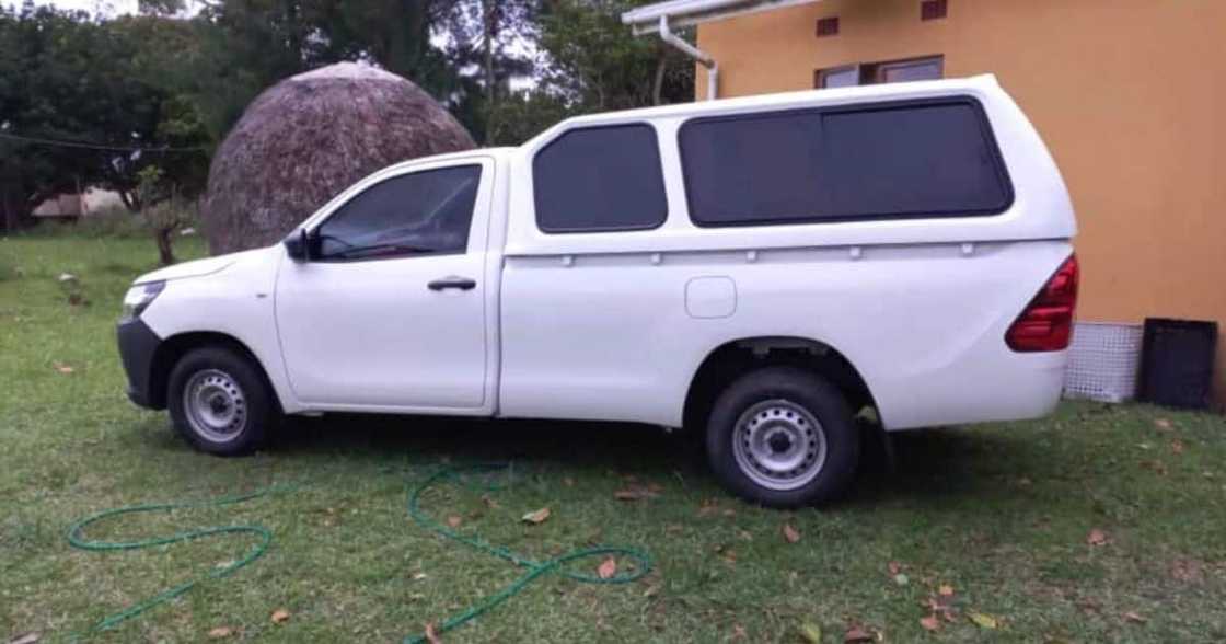 New car, new vehicle, new van, bakkie, South Africa, child buys car for parent, inspiring news, trending news, viral news New car, new vehicle, new van, bakkie, South Africa, child buys car for parent, inspiring news, trending news, viral news