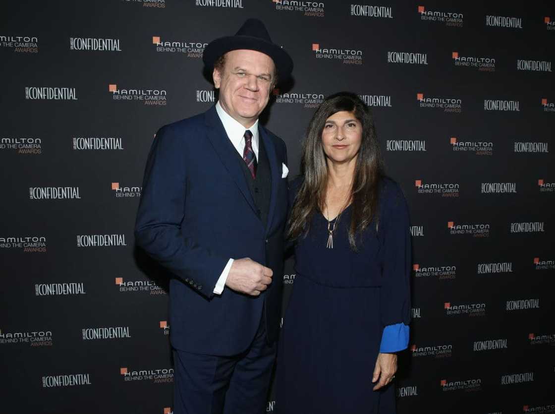 Alison Dickey’s profiles Alison Dickey’s profiles