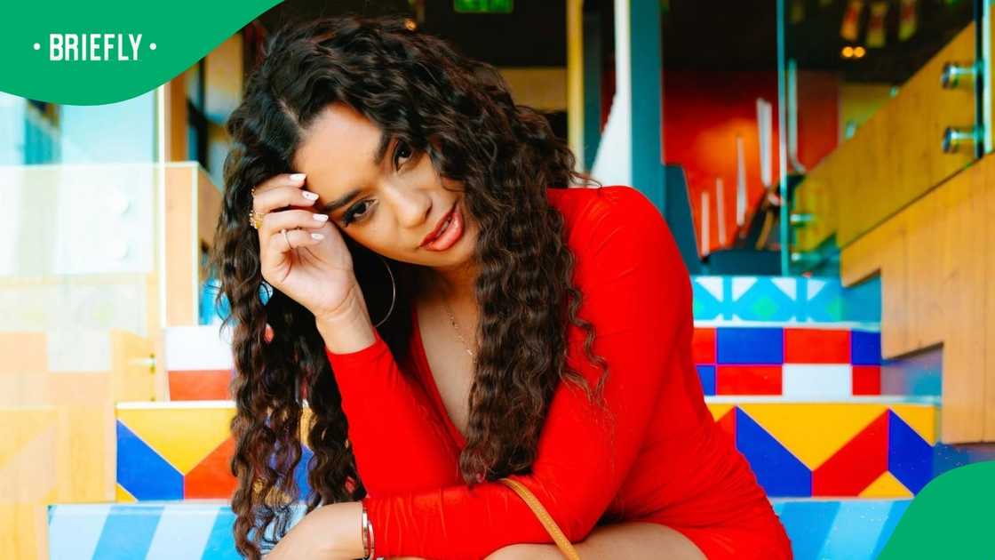 Kim Jayde Cried in Car After Losing 2 Content Creator Awards, Shares Emotional Speech Kim Jayde Cried in Car After Losing 2 Content Creator Awards, Shares Emotional Speech