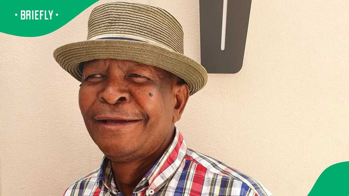 Don Mlangeni Nawa gets lavish tombstone Don Mlangeni Nawa gets lavish tombstone