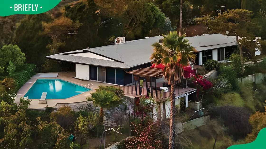 Paul Reubens' house Paul Reubens' house