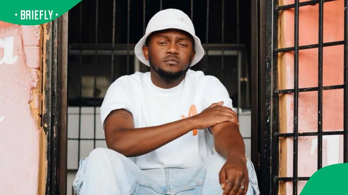 Kwesta sang to a young fan in a viral video