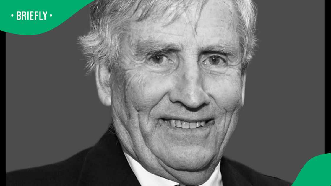 Wynberg Boys’ High School loses legendary former Headmaster Keith Richardson Wynberg Boys’ High School loses legendary former Headmaster Keith Richardson