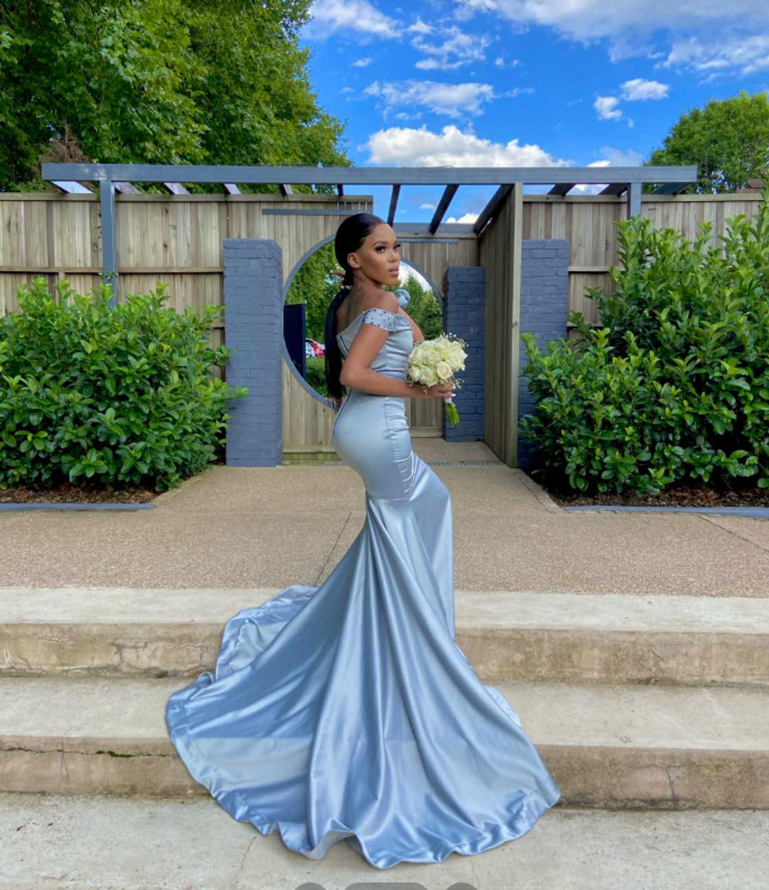 Social media flooded the comments section, complimenting the guy's look Social media flooded the comments section, complimenting the guy's look