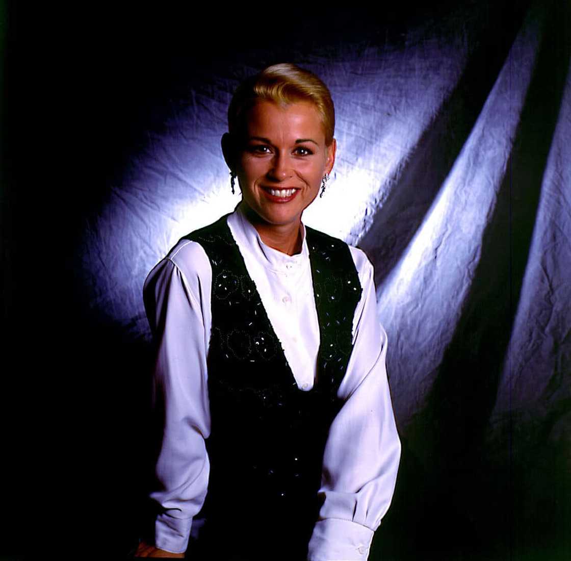 pictures of lorrie morgan pictures of lorrie morgan