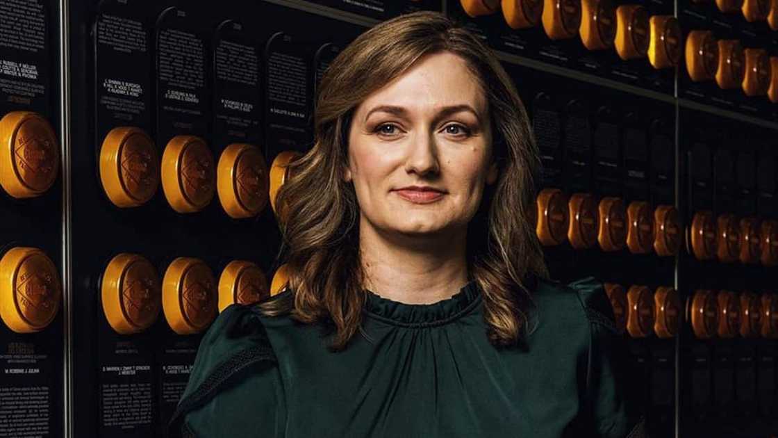 Linda Rendle's salary Linda Rendle's salary