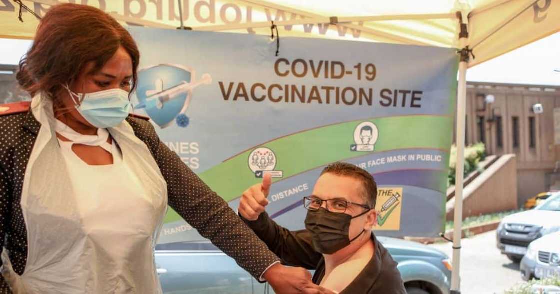 Omicron variant, Covid-19, vaccine, booster shot, triple vaccinated Omicron variant, Covid-19, vaccine, booster shot, triple vaccinated