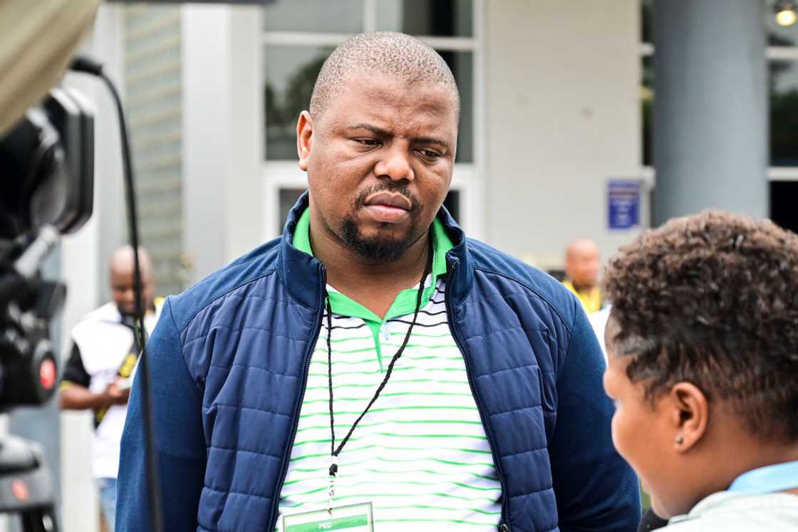 KZN MEC Sipho Hlomuka's company bid for a Schools Nutrition Programme tender KZN MEC Sipho Hlomuka's company bid for a Schools Nutrition Programme tender