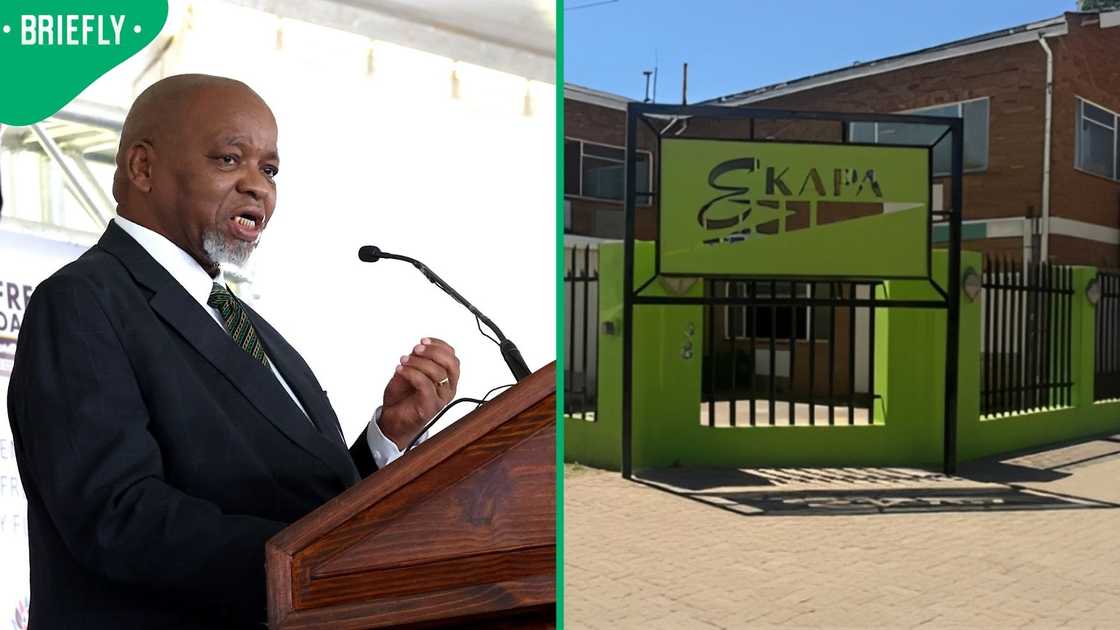 Gwede Mantashe said that the five trapped Ekapa Minerals Mine workers should be presumed dead Gwede Mantashe said that the five trapped Ekapa Minerals Mine workers should be presumed dead