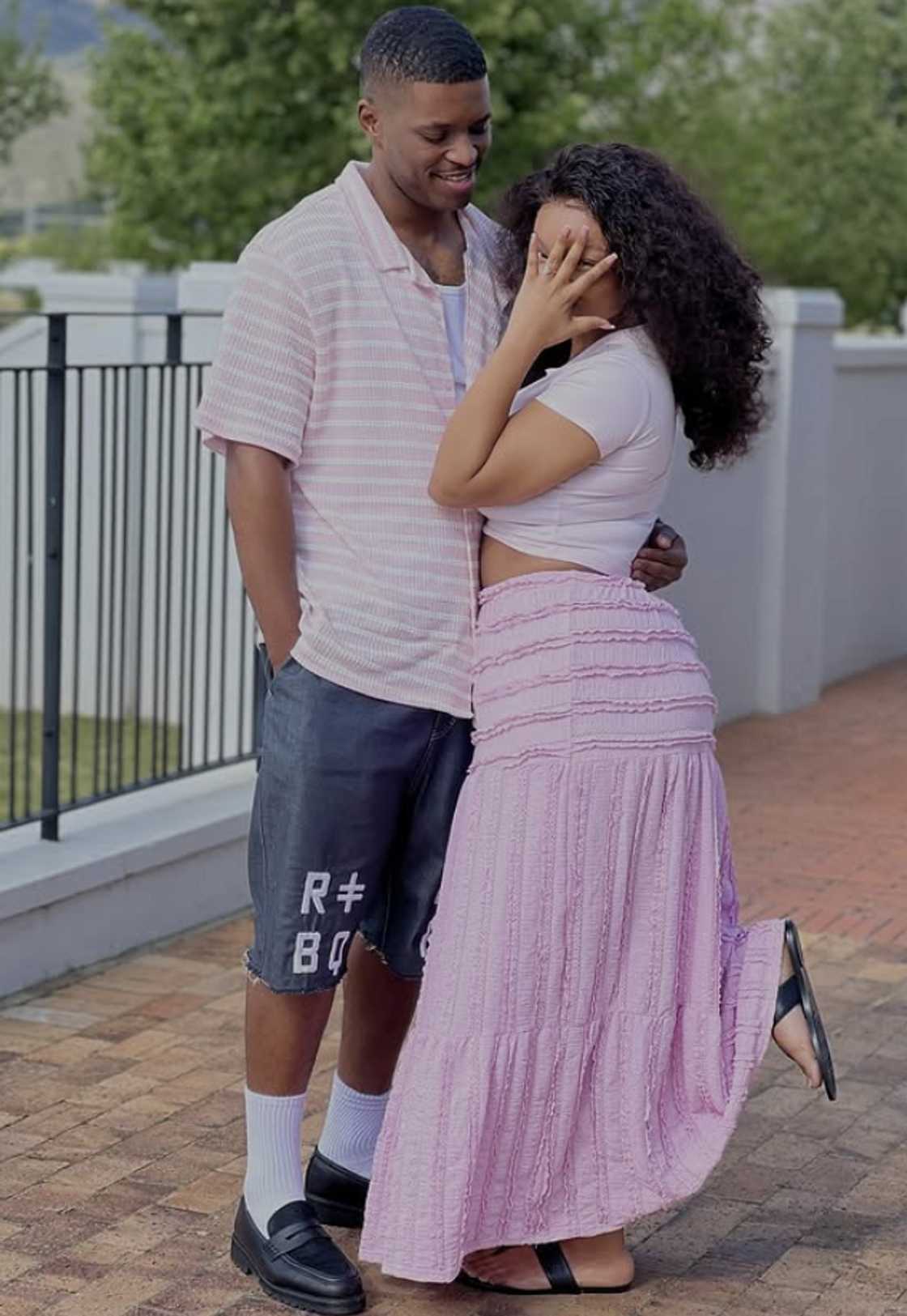 Rorisang Mohapi was questioned for calling out her husband's admirers Rorisang Mohapi was questioned for calling out her husband's admirers