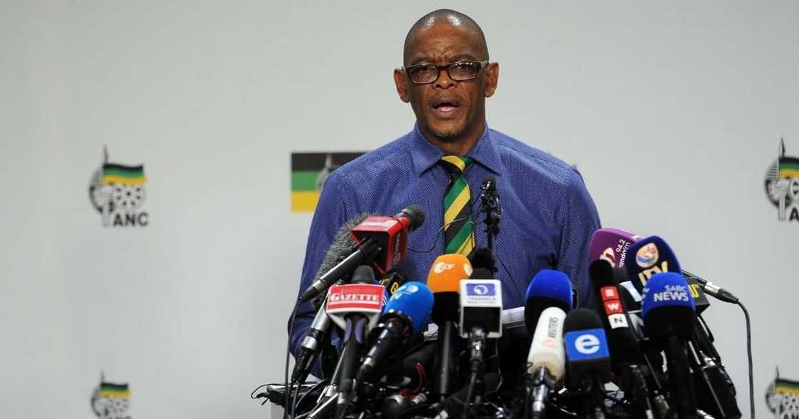 Ace Magashule: Contraversial SG relaxed as he plants trees Ace Magashule: Contraversial SG relaxed as he plants trees