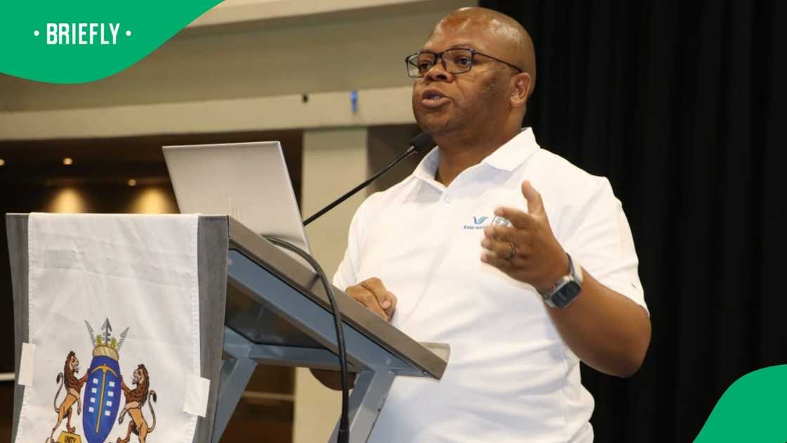 Rand Water's COO Mahlomula Mehlo said municipalities owe Rand Water billions Rand Water's COO Mahlomula Mehlo said municipalities owe Rand Water billions