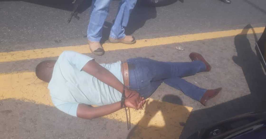 Police involved in tense shootout with alleged robbers on M1 highway Police involved in tense shootout with alleged robbers on M1 highway